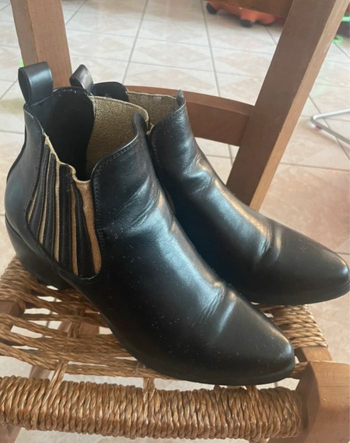 Bottines noires, taille 36 - photo numéro 3