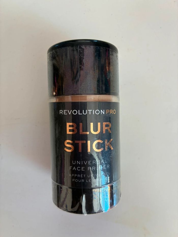 Primer Blur Stick, 30 gr, Makeup Revolution. - photo numéro 3