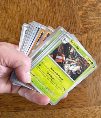 Lot 23 cartes Pokémon Fable nébuleuse