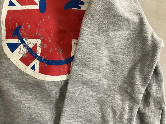Pull gris smiley 6ans - photo numéro 3