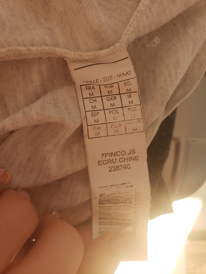 Teeshirt 🎀 Mim taille M 2€ - photo numéro 7