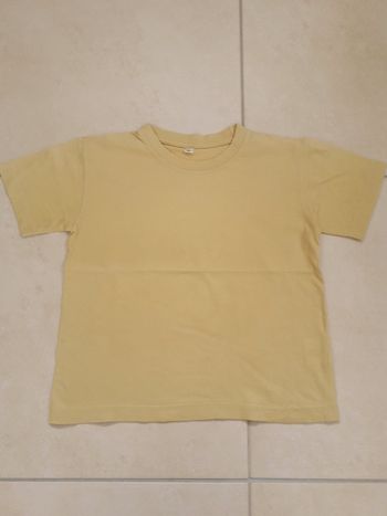T-shirt- 6 ans
