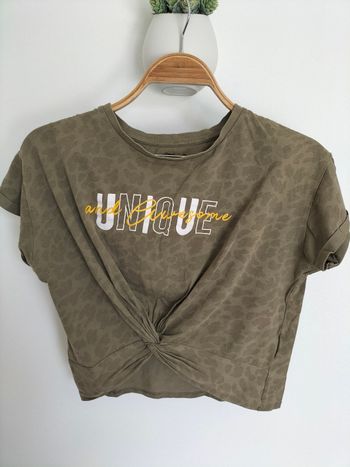 Haut couleur kaki et moutarde