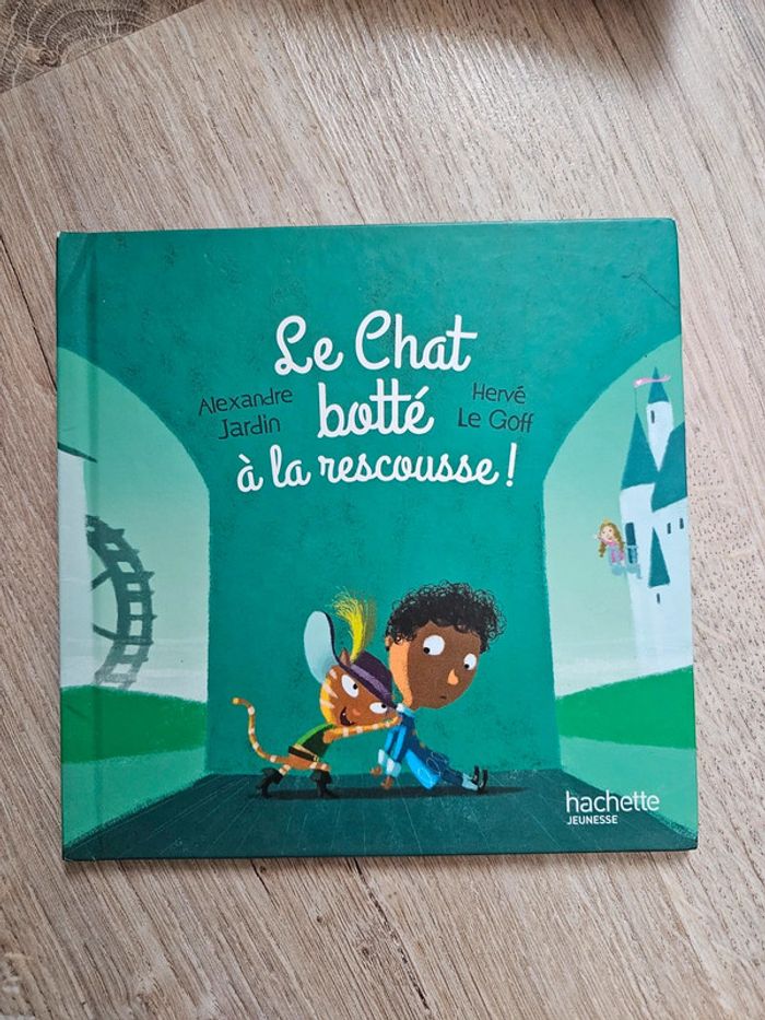 Livre le chat botté à la rescousse