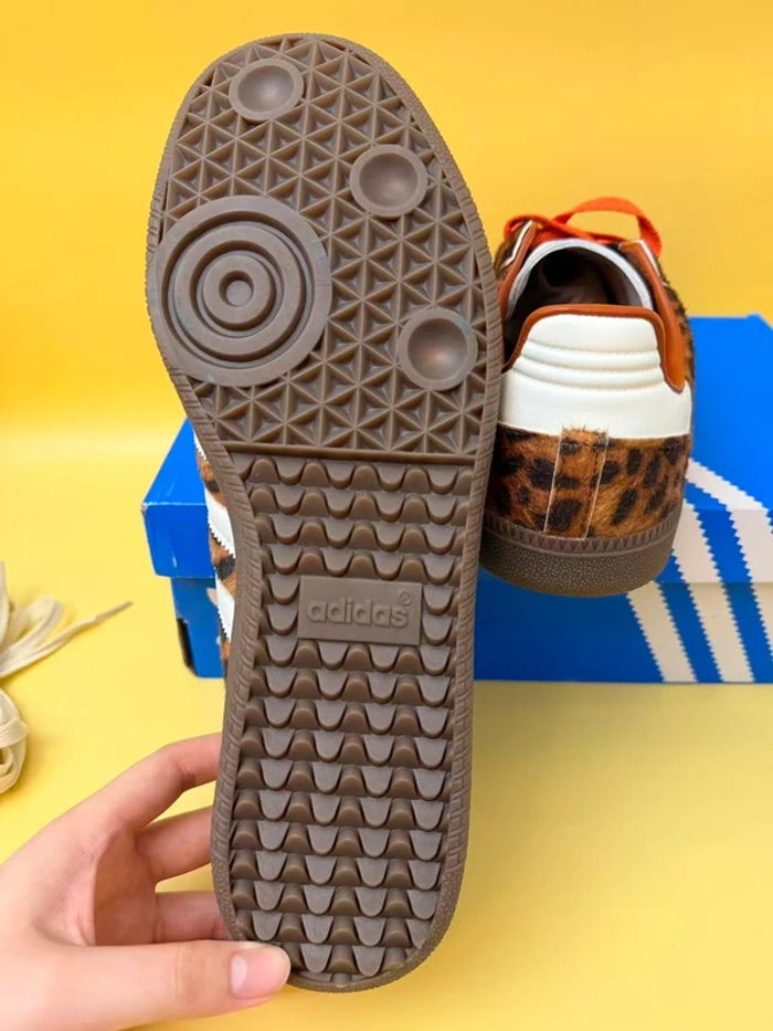 Adidas Samba Preloved Léopard Rouge 41 - photo numéro 7