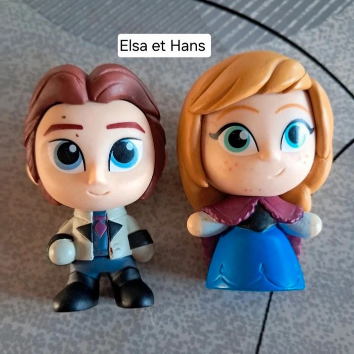 Lot figurines *personnages dessins animés Disney* - photo numéro 9