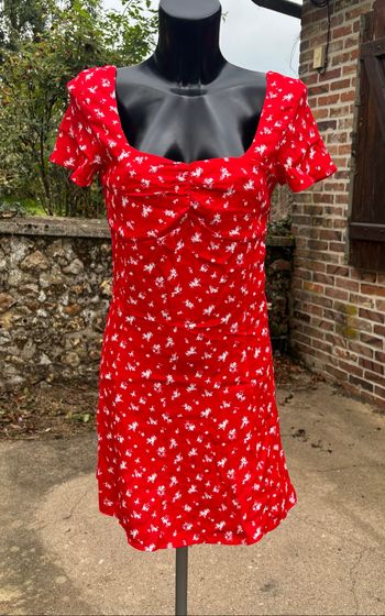 Robe à imprimé floral 🌺 col carré 📏 Taille 36 Jennyfer 🏷