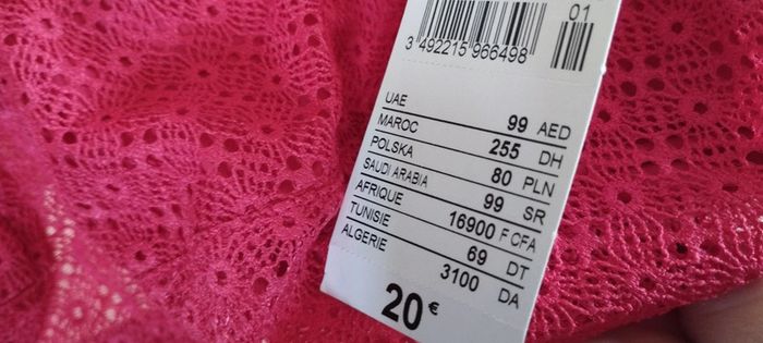 👙 Soutiens-gorges rouge avec dentelles 90C neuf etiqueter #emyfleury_soutifs 👙 - photo numéro 6