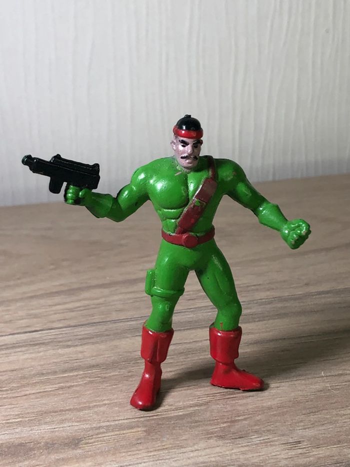 Figurine bootleg soldat spécial force ?