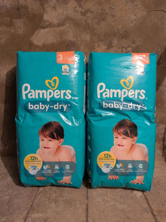 104 Couches pampers taille 3