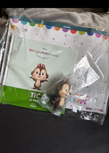 Figurine + livre tic n 14 mes premiers amis disney altaya 
