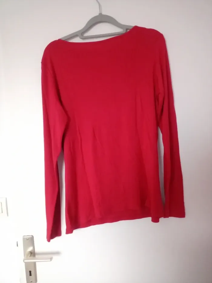 Tee shirt manches longues rouge - photo numéro 2