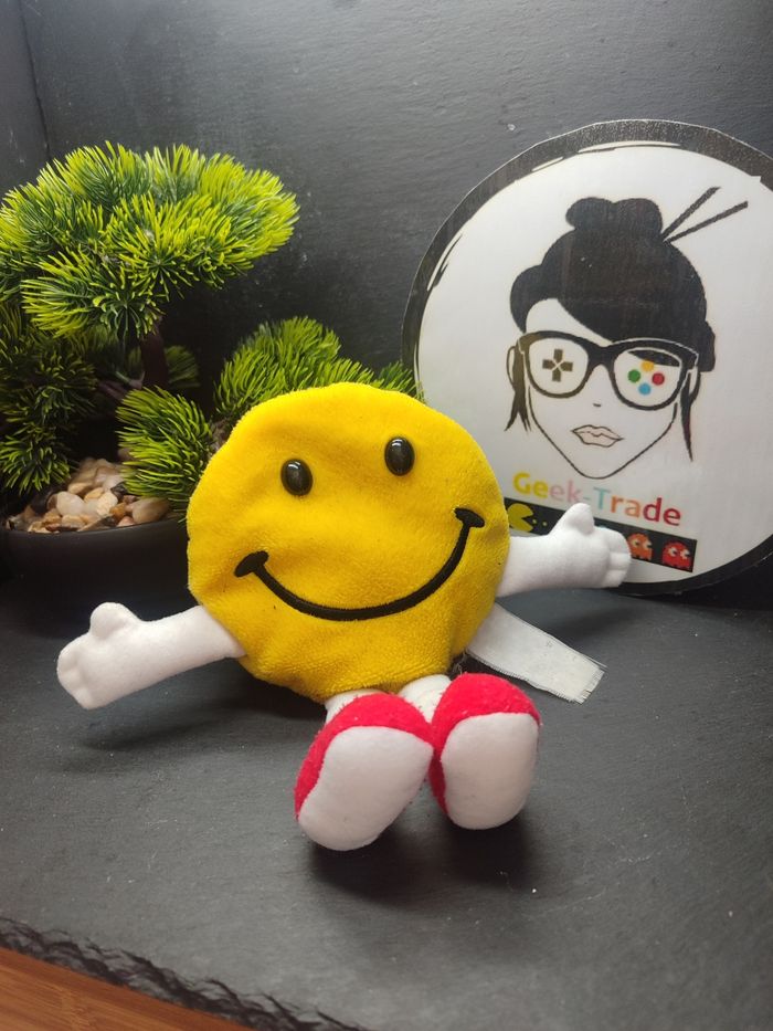 peluche beanie boppers smiley plush jaune sourire vintage 1997 Blanc Rouge Bille