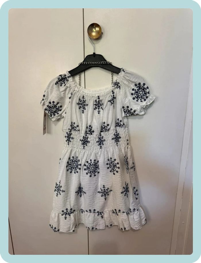 Robe blanche pour filles - photo numéro 2
