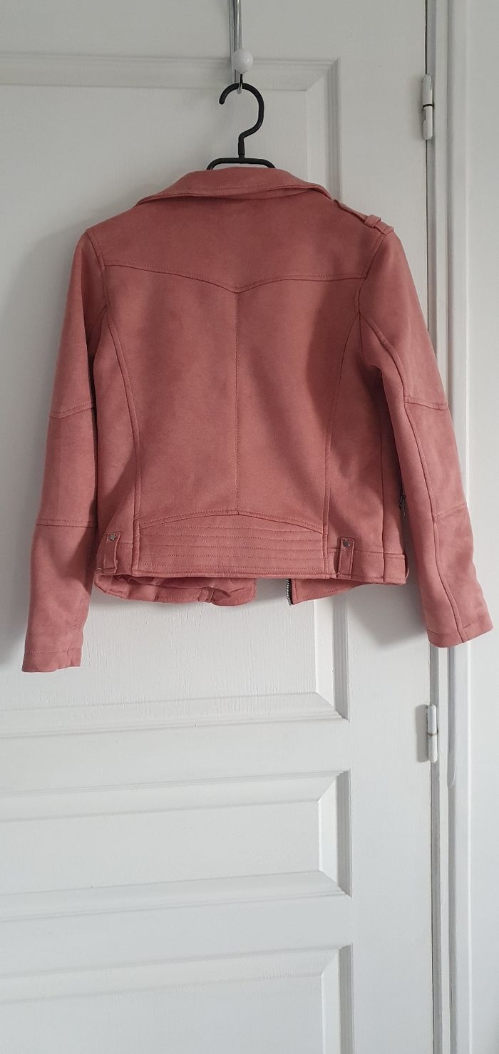 Veste girls rule.  Taille  11 ou 12 ans - photo numéro 4