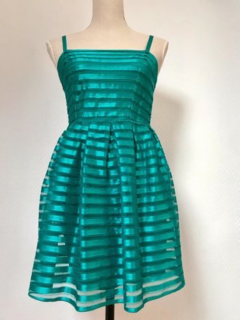 Très jolie robe 👗 vert émeraude