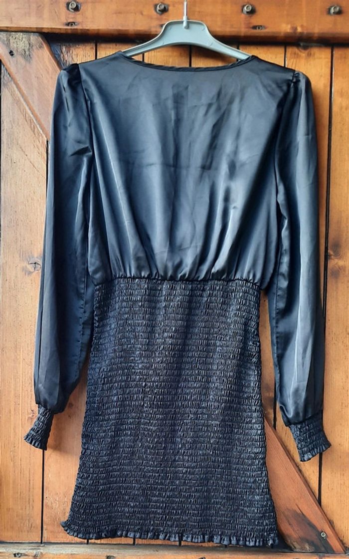 Tunique noire satin Shein, 34 - photo numéro 2