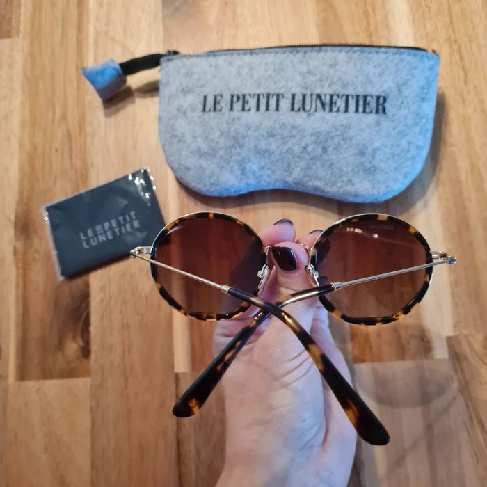 Lunettes de soleil 🕶 - photo numéro 4