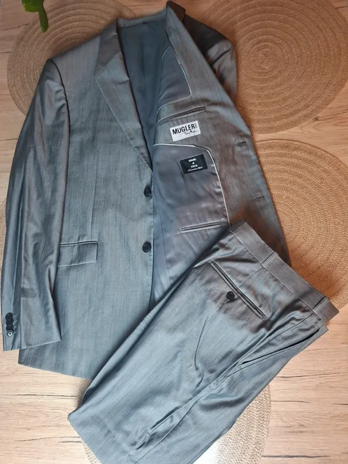 Costume Homme Thierry Mugler – 2 pièces (Veste 48 / Pantalon 44) - photo numéro 9