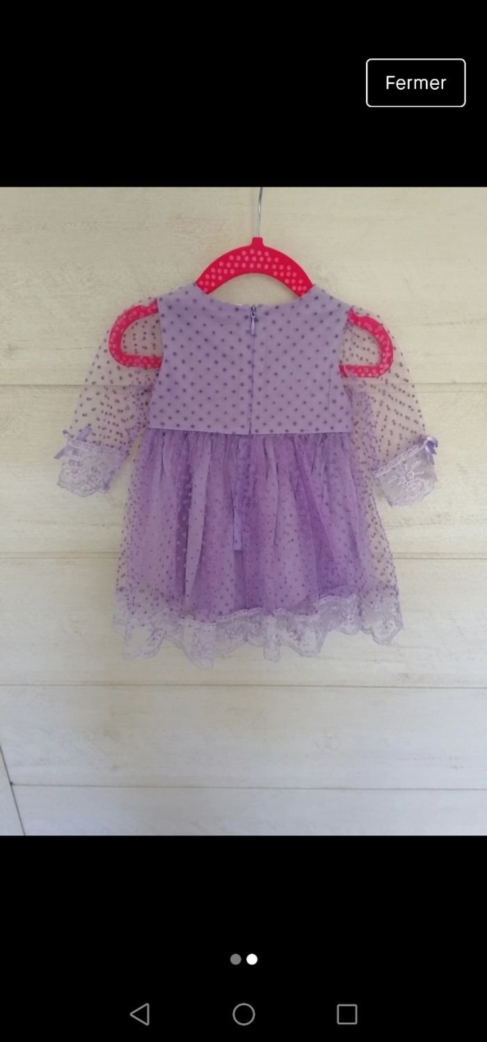 Robe en dentelle 1 à 3 mois - photo numéro 2