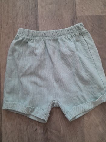 Short bébé