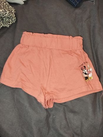Short Primark 3/6 mois minnie