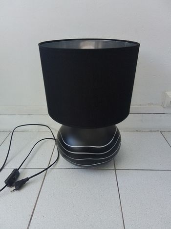 Lampe à poser Bridget noir/argenté. Seylumiere