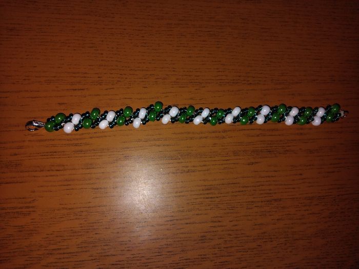 Bracelet en perles de rocaille avec fermoir en acier inoxydable taille élastique - photo numéro 2