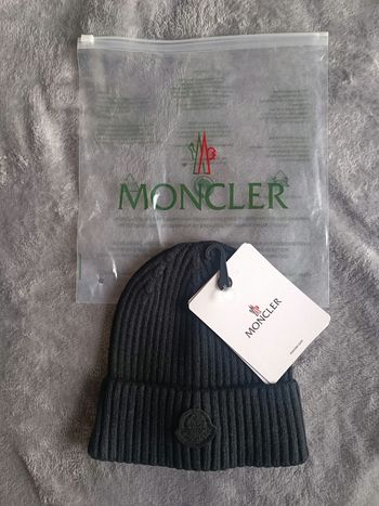 Bonnet Moncler noir
