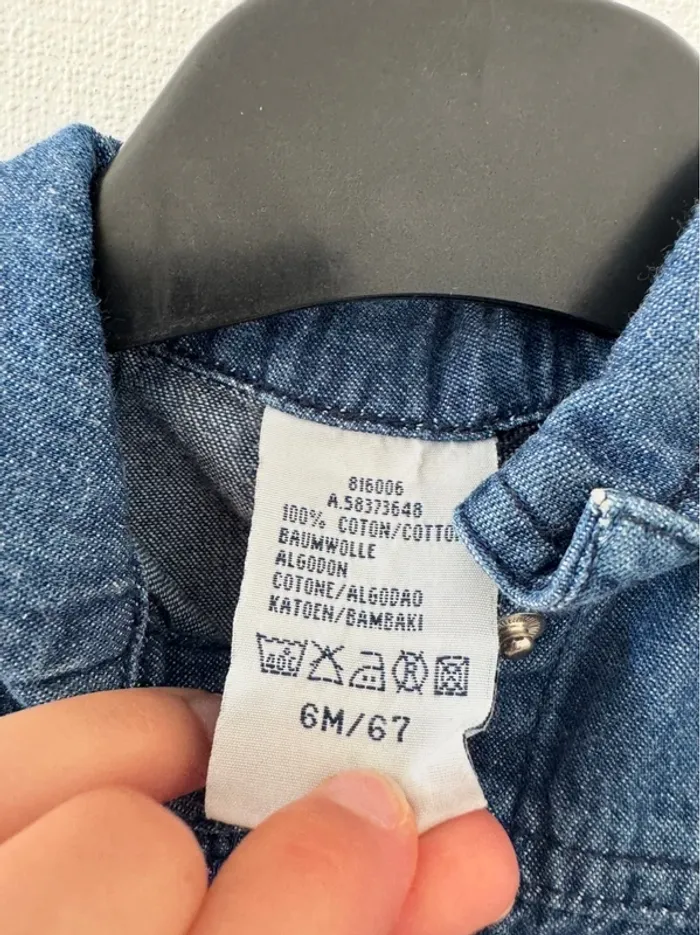 Chemise en jean - taille 6 mois 🌸 - photo numéro 2