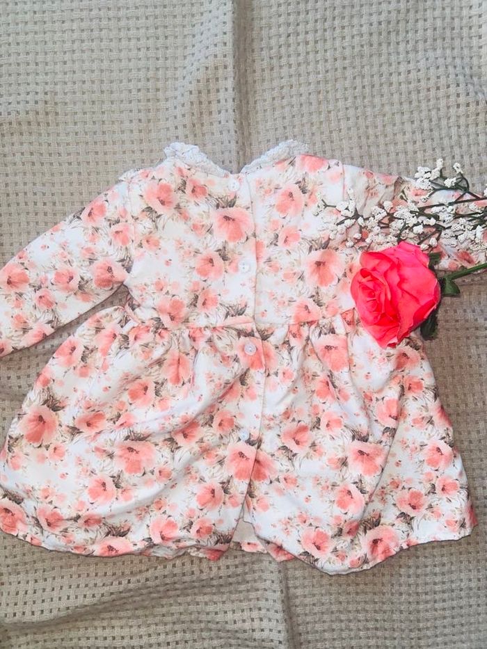 Robe bébé - photo numéro 3
