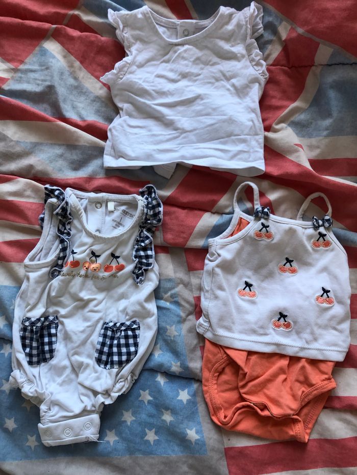 Lot 1mois - photo numéro 4