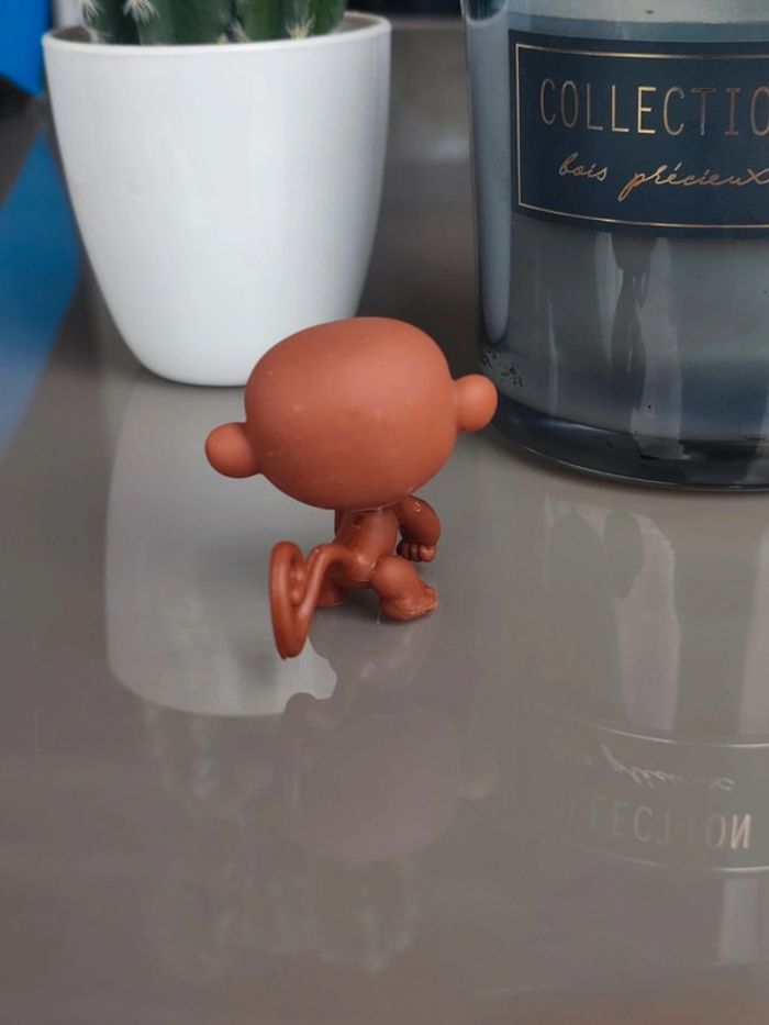Littlest Pet Shop #56 brown monkey chimpanzee - photo numéro 2