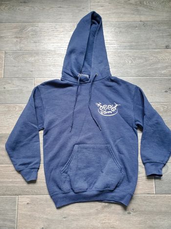 Sweat-shirt taille 8/10 ans bon état