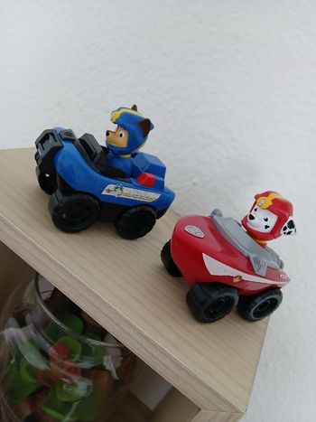 Figurines et véhicules Pat Patrouille