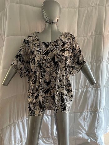 t-shirt H&m noir taille 48
