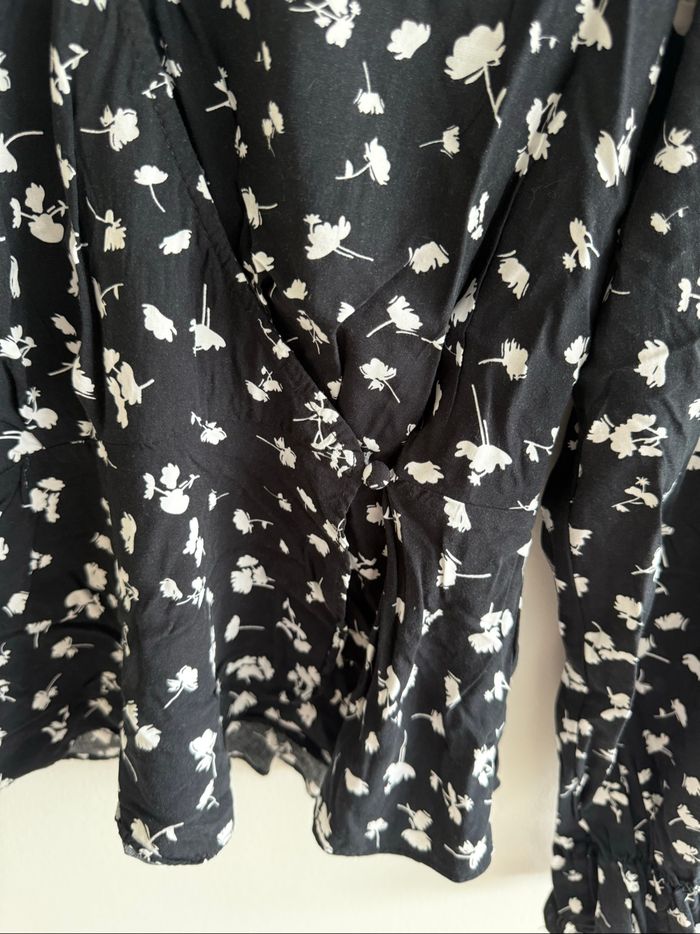 Blouse manches longues légère noir à motifs blanc amisu taille 38 M - photo numéro 4