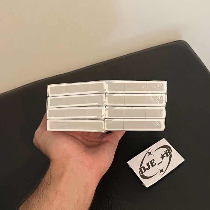 Dragon Shield Cube Shell Display x8 Blanc - photo numéro 2