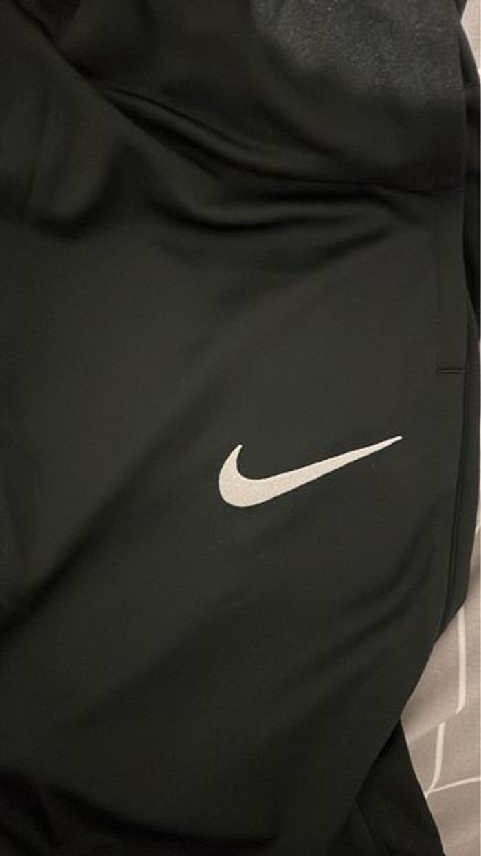 pantalon nike noir - photo numéro 4