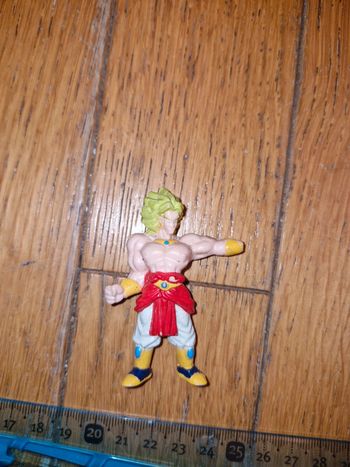 Figurine broly dragon ball