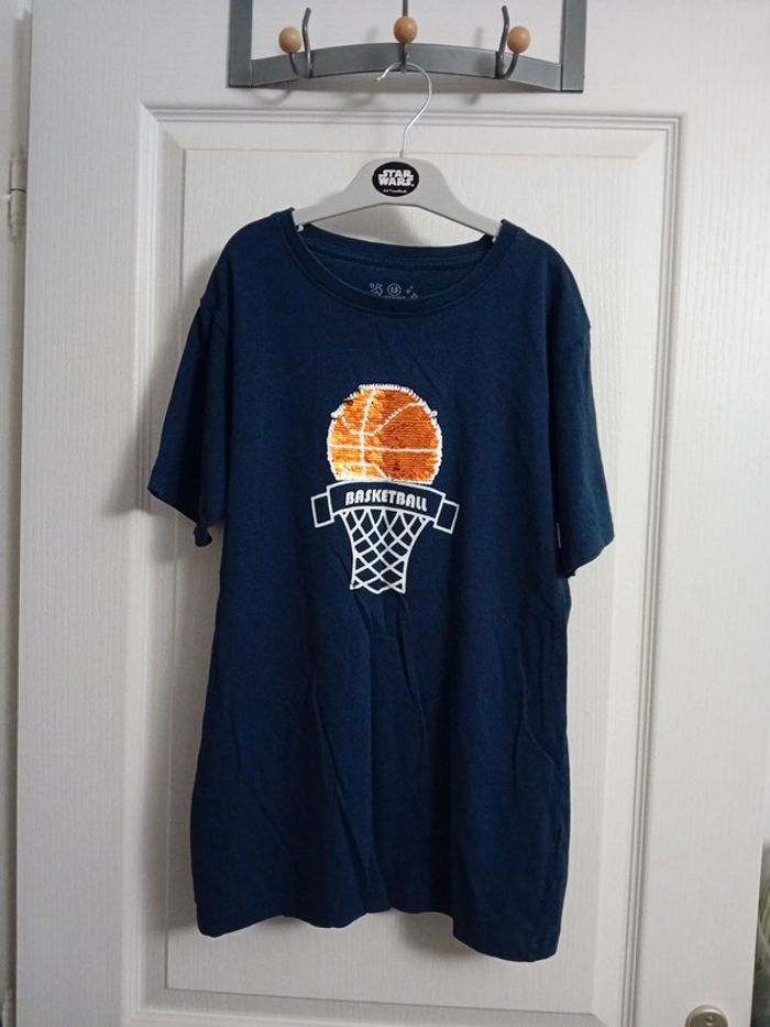 2 t-shirts Basketball 🏀 - photo numéro 2