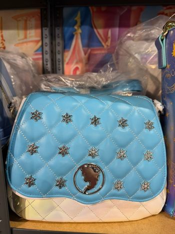 Loungefly reine des neiges