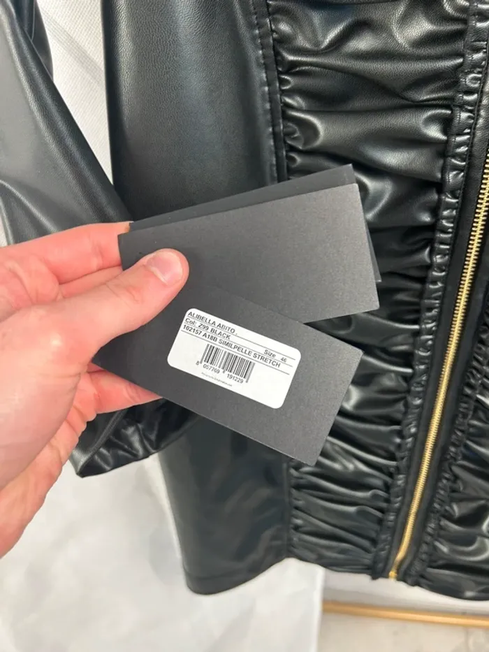 Robe Noir Simili Pinko 42 neuve - photo numéro 3