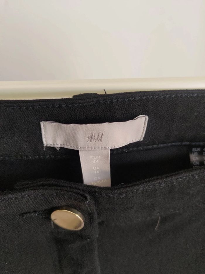 H&M pantalon noir 44 - photo numéro 2