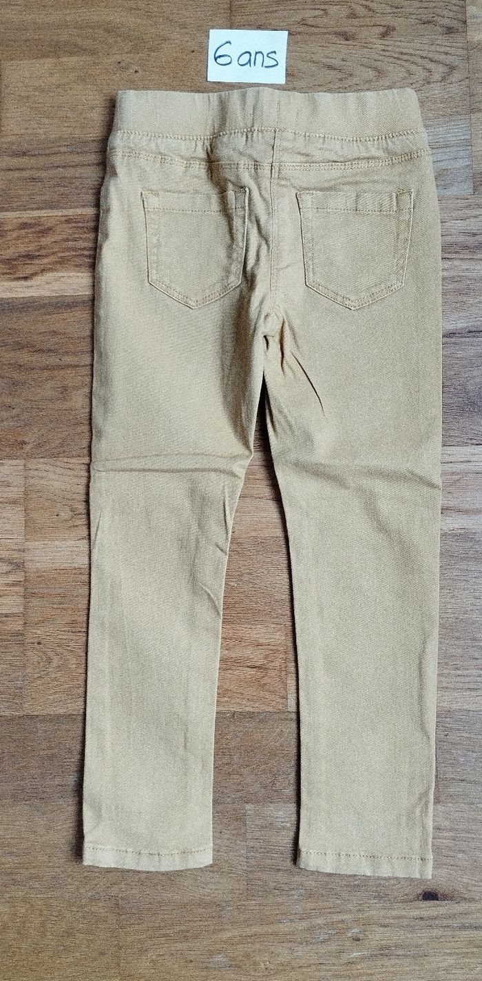 Pantalon fille 6 ans - photo numéro 2