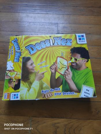 Jeu dessine nez