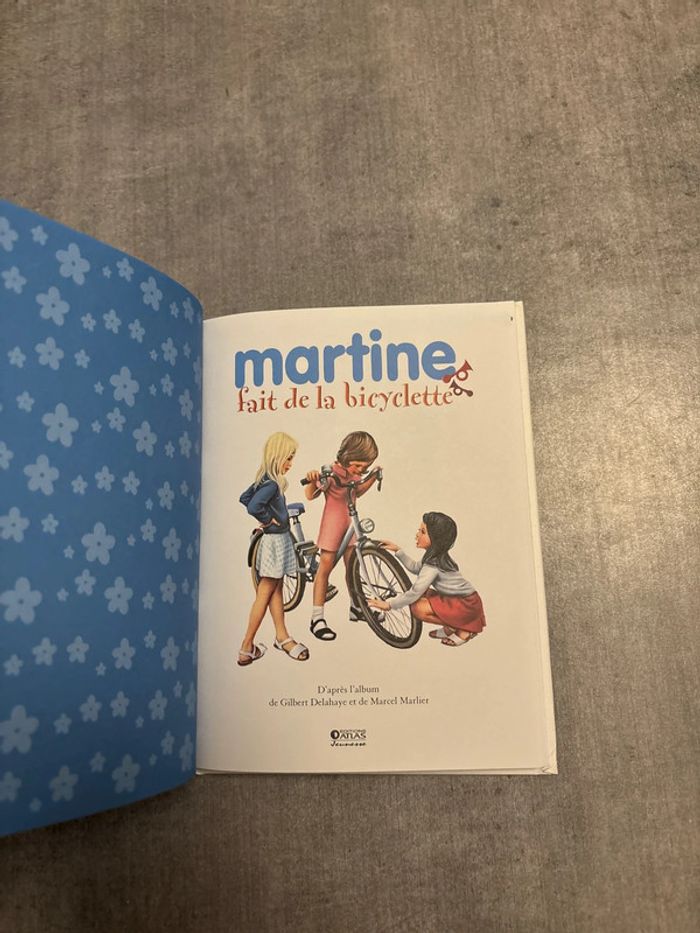 Livre Martine fait de la bicyclette - photo numéro 2