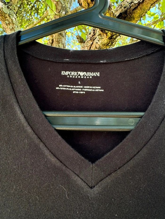 T-shirt || Armani || taille L - photo numéro 3