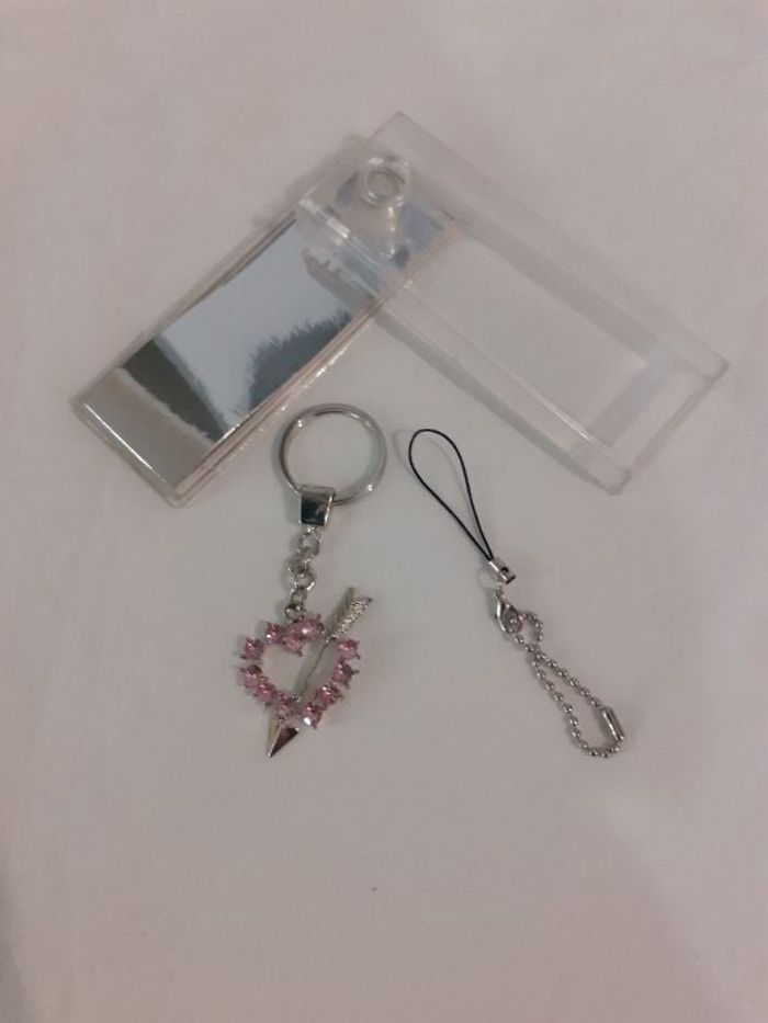 Porte clef forme coeur avec sa boite