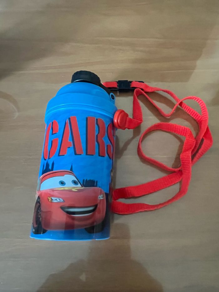 Lot divers articles Cars Disney - photo numéro 6